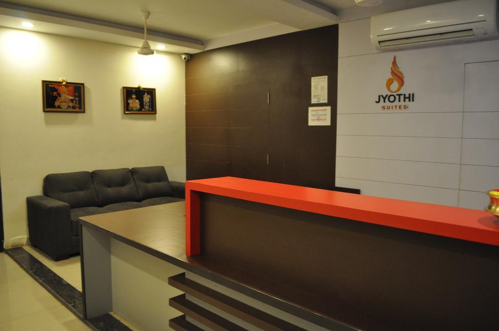 Tiruchirappalli Jyothi Suites מראה חיצוני תמונה