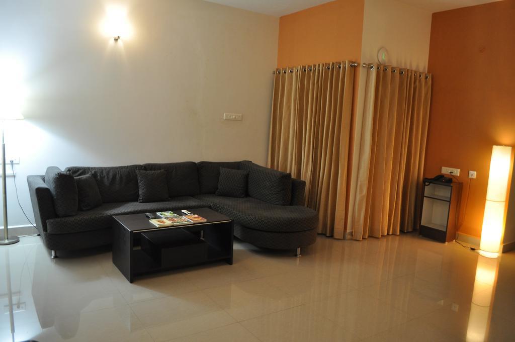 Tiruchirappalli Jyothi Suites מראה חיצוני תמונה